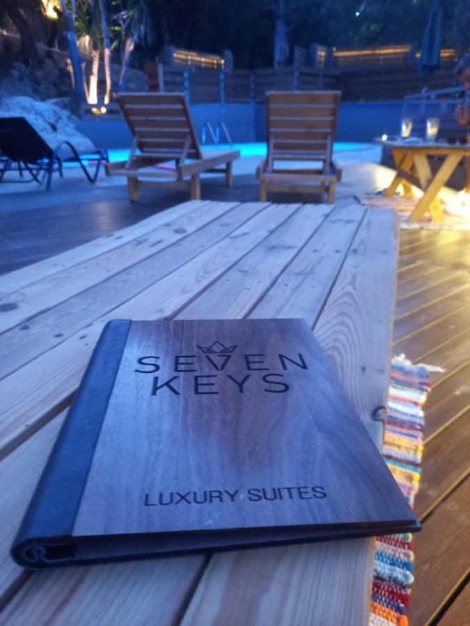 Seven Keys Luxury Suites Achilleion Exterior photo